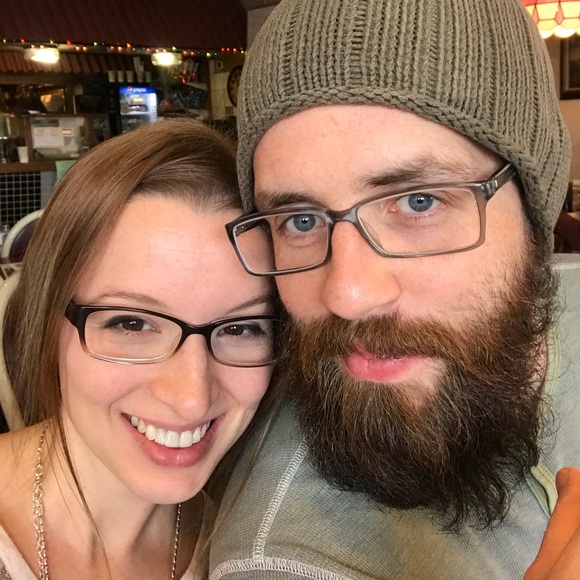 Meet your Posher, Ashley - Picture 1 of 1